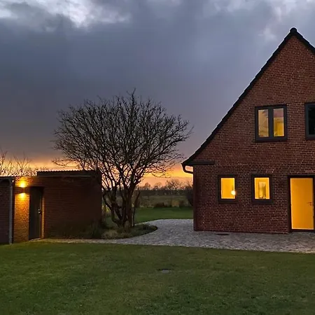 Nordsee Im Blick - Kamin & Privat-garten - Design-haus Heverstrom Husum (Schleswig-Holstein)